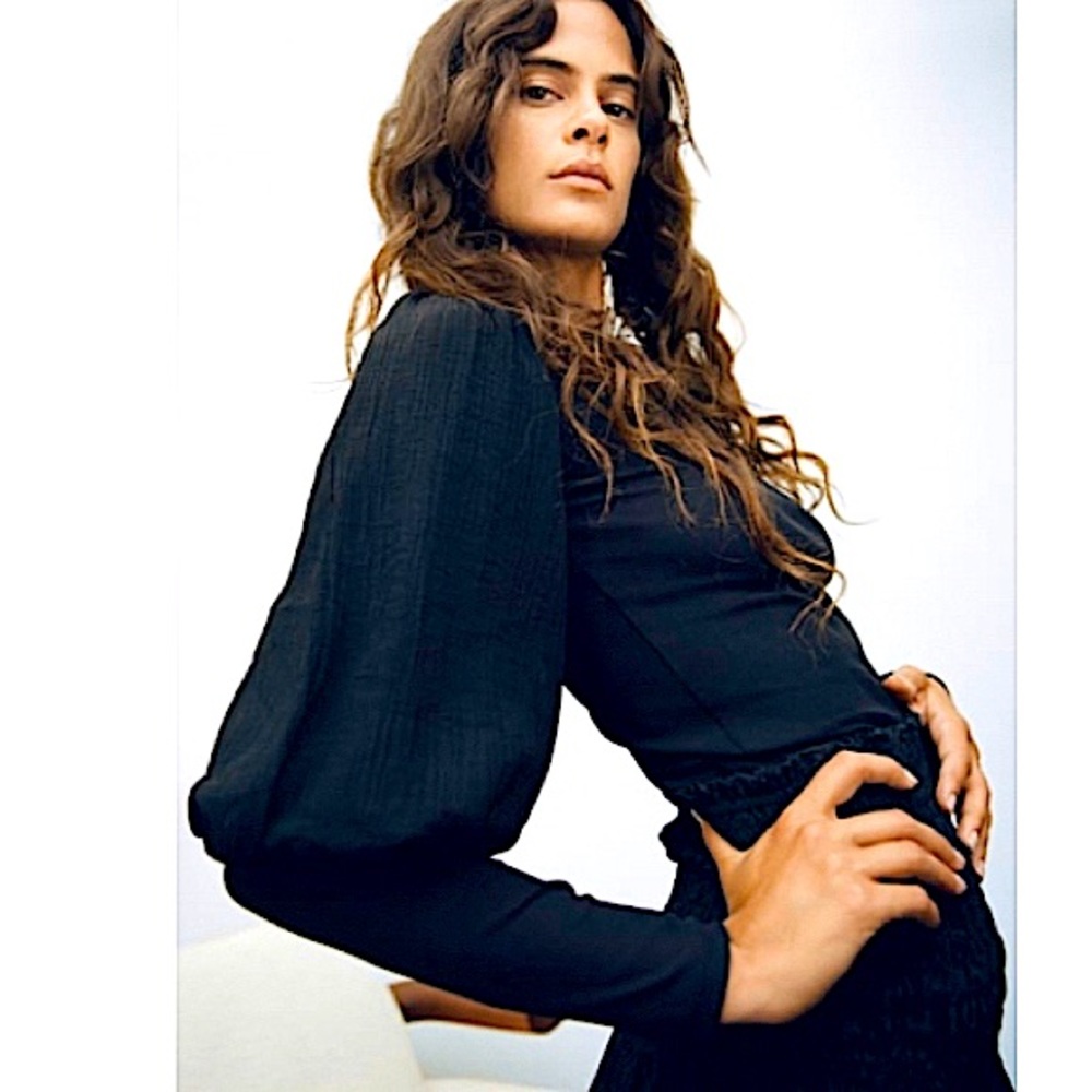 Zara Contrasting Top